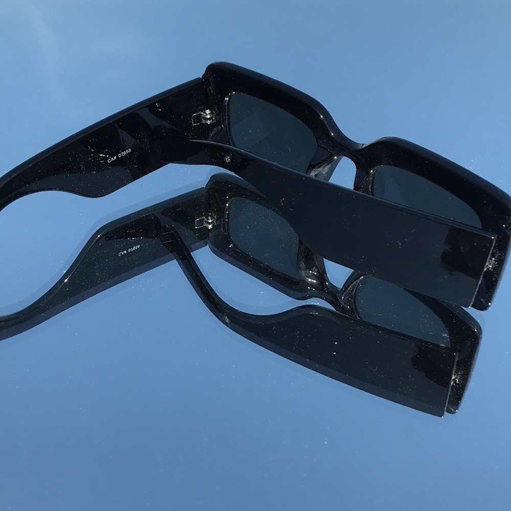 Sunglasses - Picture 4 of 4